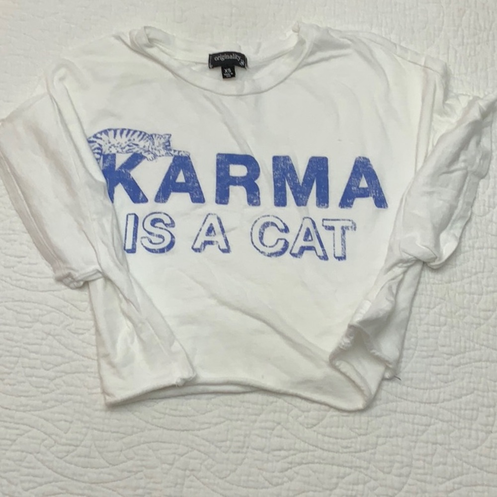 White and Blue Cropped Graphic Tee